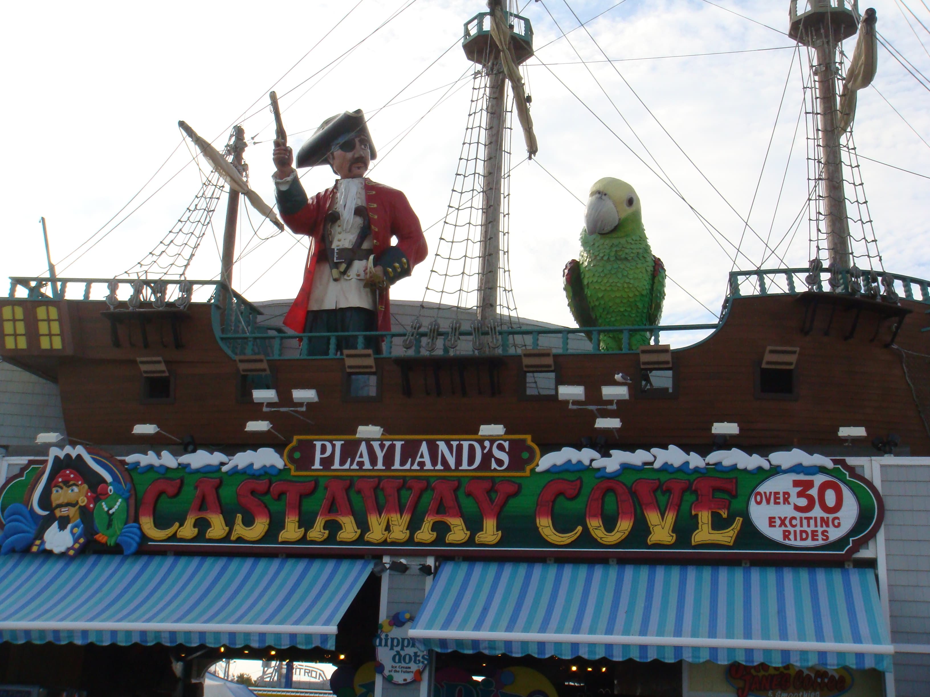 Playland's Castaway Cove park