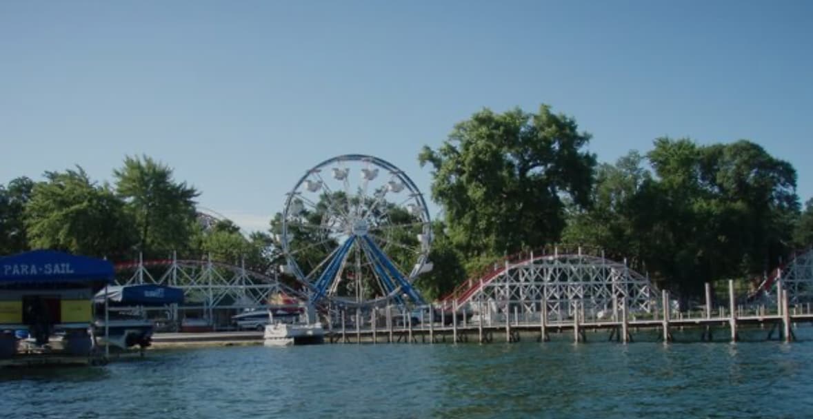 Arnolds Park Amusement Park park