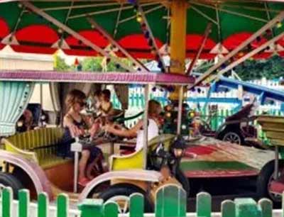 Antique Cars at Playland
