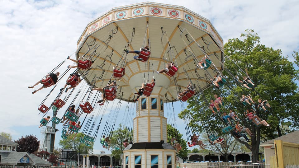 Wave Swinger at Seabreeze Amusement Park